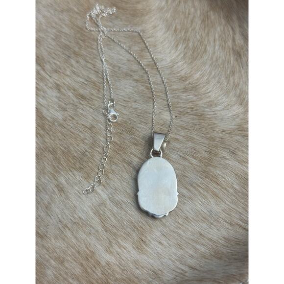 Large Native American Sterling Silver Palomino Turquoise Oval Pendant Necklace - Picture 4 of 11